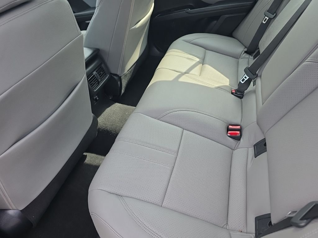 Certified Used 2025  Toyota LE image 11