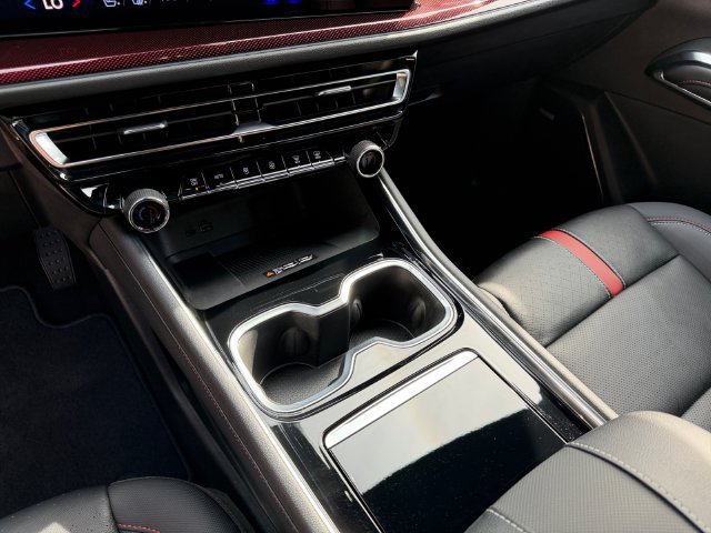 2026 Chevrolet Traverse RS - Photo 18