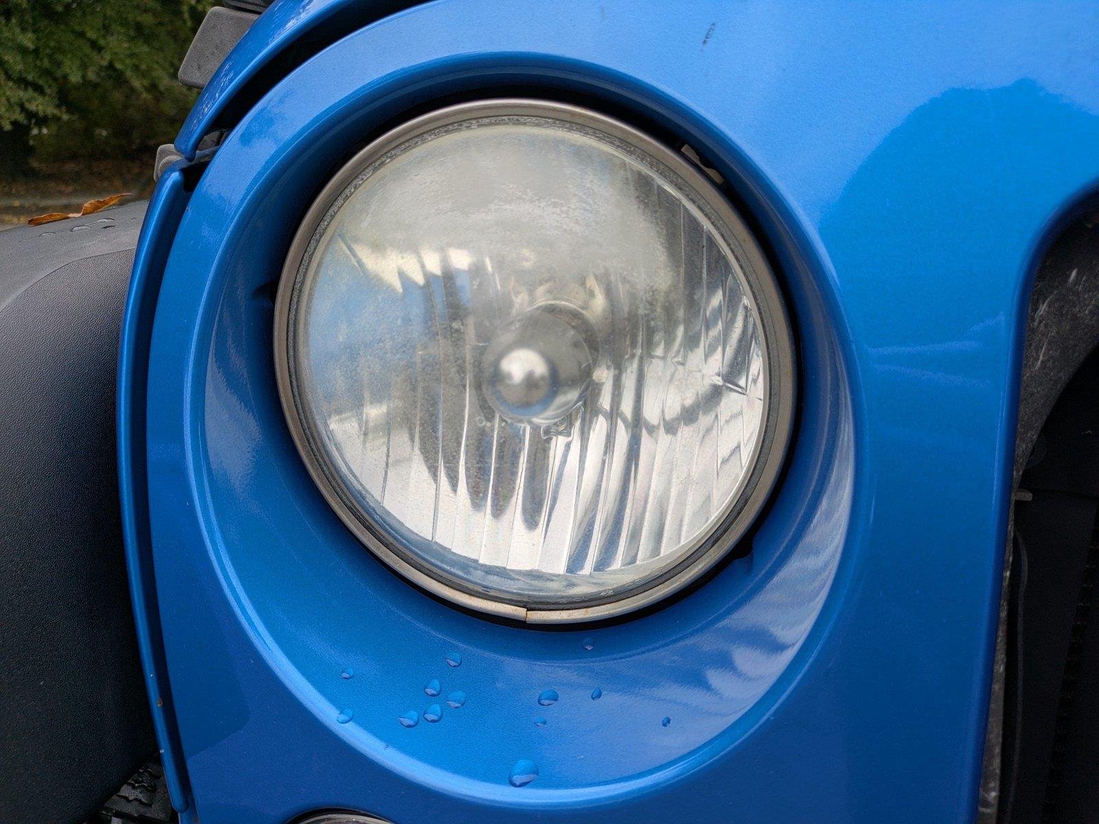 Used 2015 Hydro Blue Pearl Coat Jeep Sport image 10