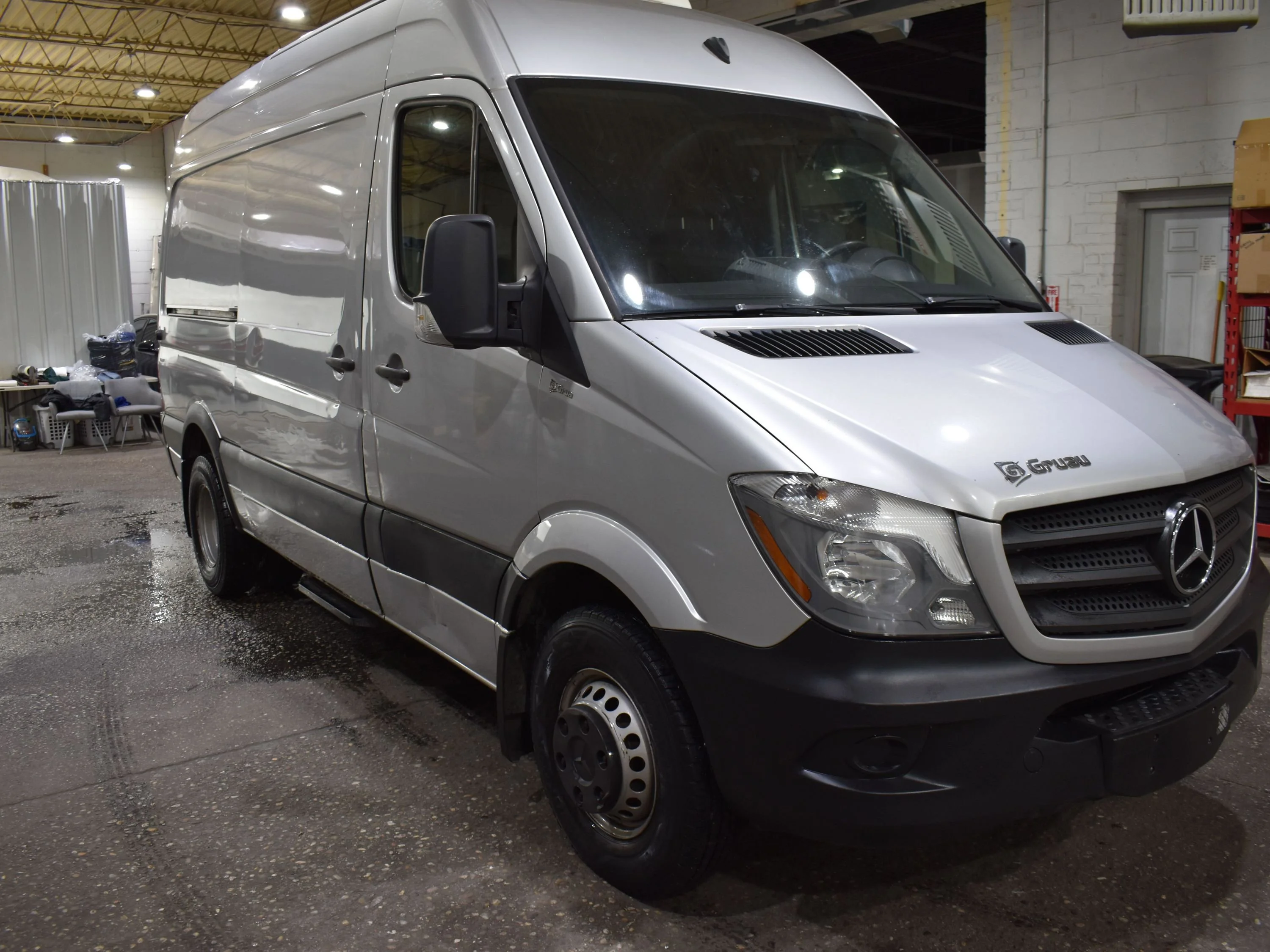 2017 Mercedes-Benz Sprinter 3500 144 WB High Roof's photo