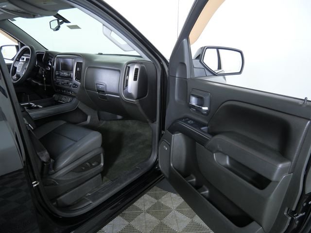 Used 2016 Black GMC SLT image 11
