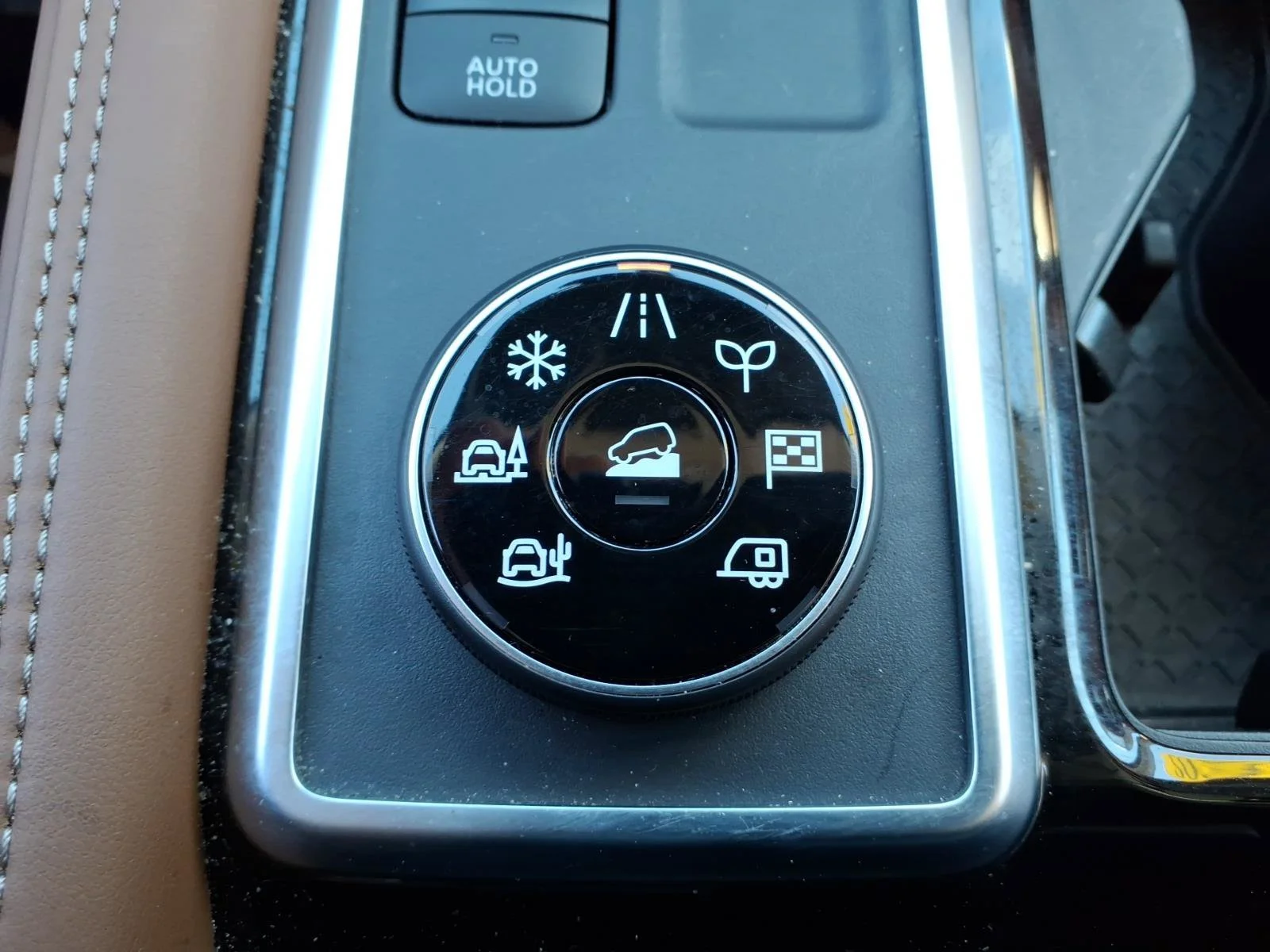 Certified Used 2025 Baja Storm Nissan Platinum image 24