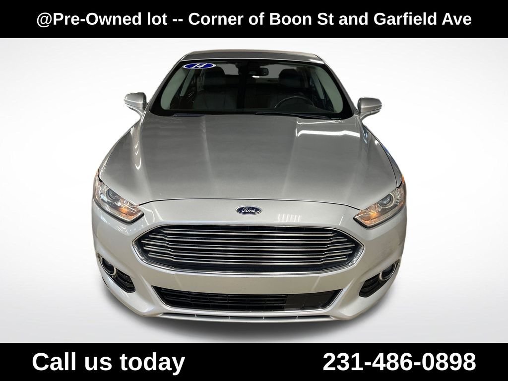 Used 2014 Silver Ford Titanium image 10