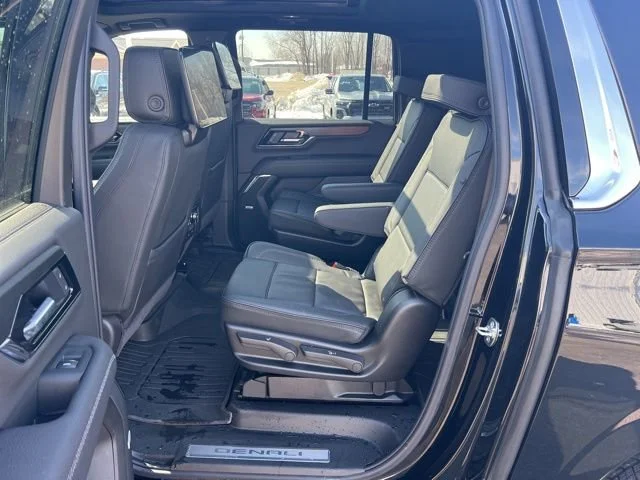 Used 2026 Onyx Black GMC Denali image 24