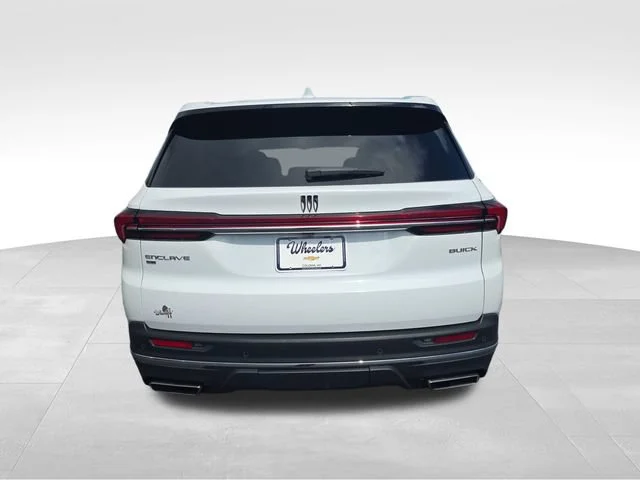 Used 2025 Summit White Buick Preferred image 4