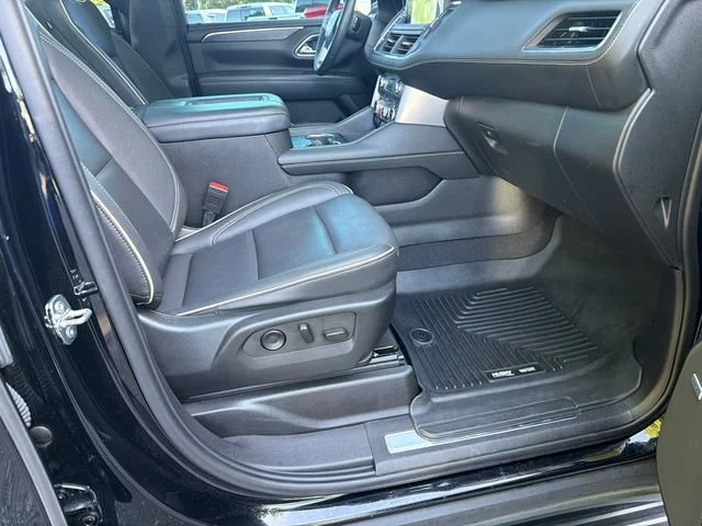 Used 2023 Onyx Black GMC SLT image 13