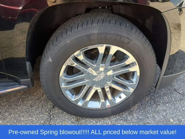 Used 2019 Black Cadillac  image 14