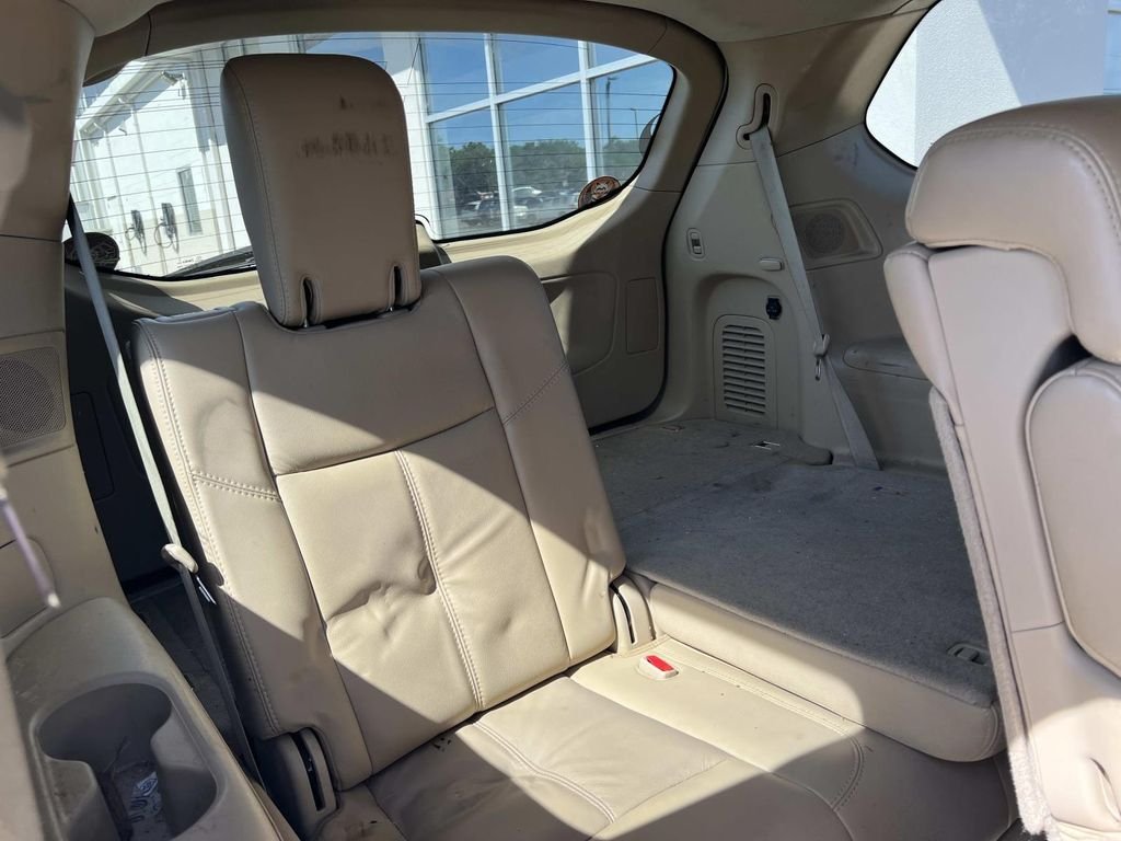 Used 2014 White Nissan SL image 13