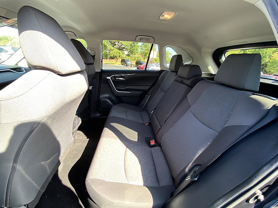 Used 2020 Midnight Black Metallic Toyota Hybrid XLE image 12