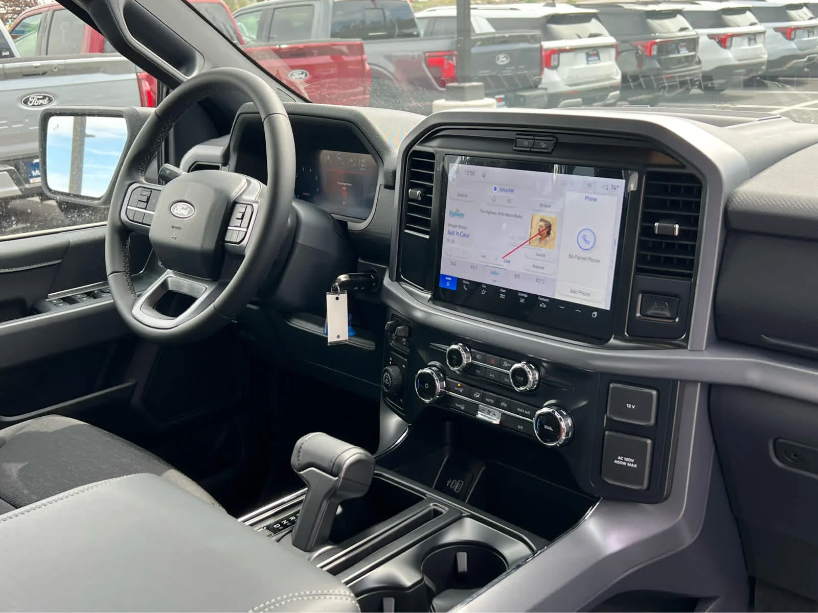 New 2026 Agate Black Metallic Ford XLT image 20