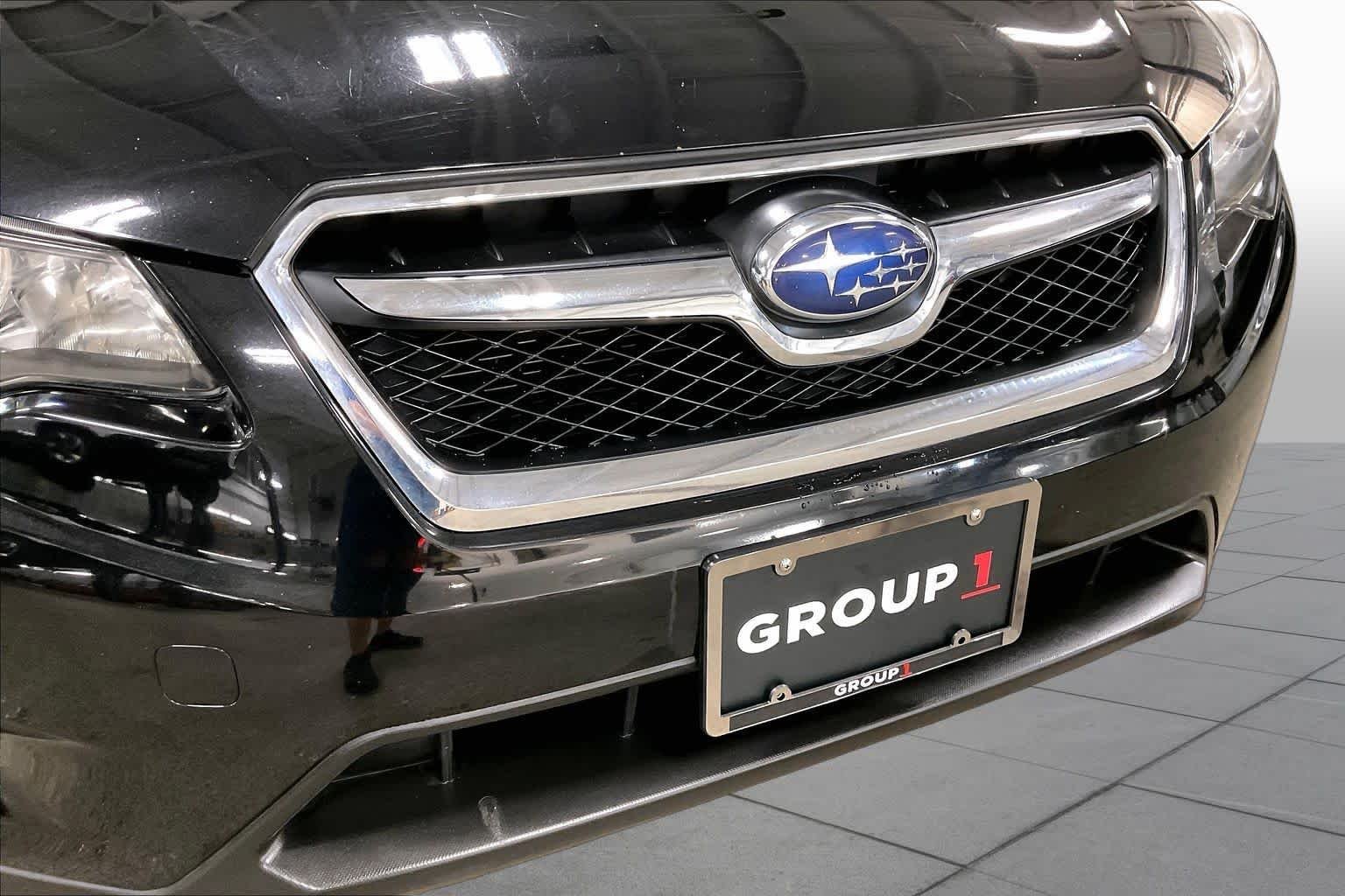 Used 2015 Crystal Black Silica Subaru Limited image 30