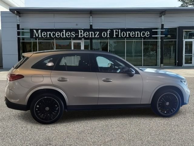 Used 2026 Silver Mercedes-Benz GLC 300 image 2