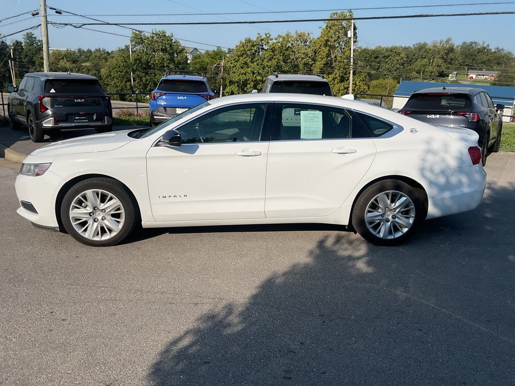 Used 2014 Summit White Chevrolet LS image 6