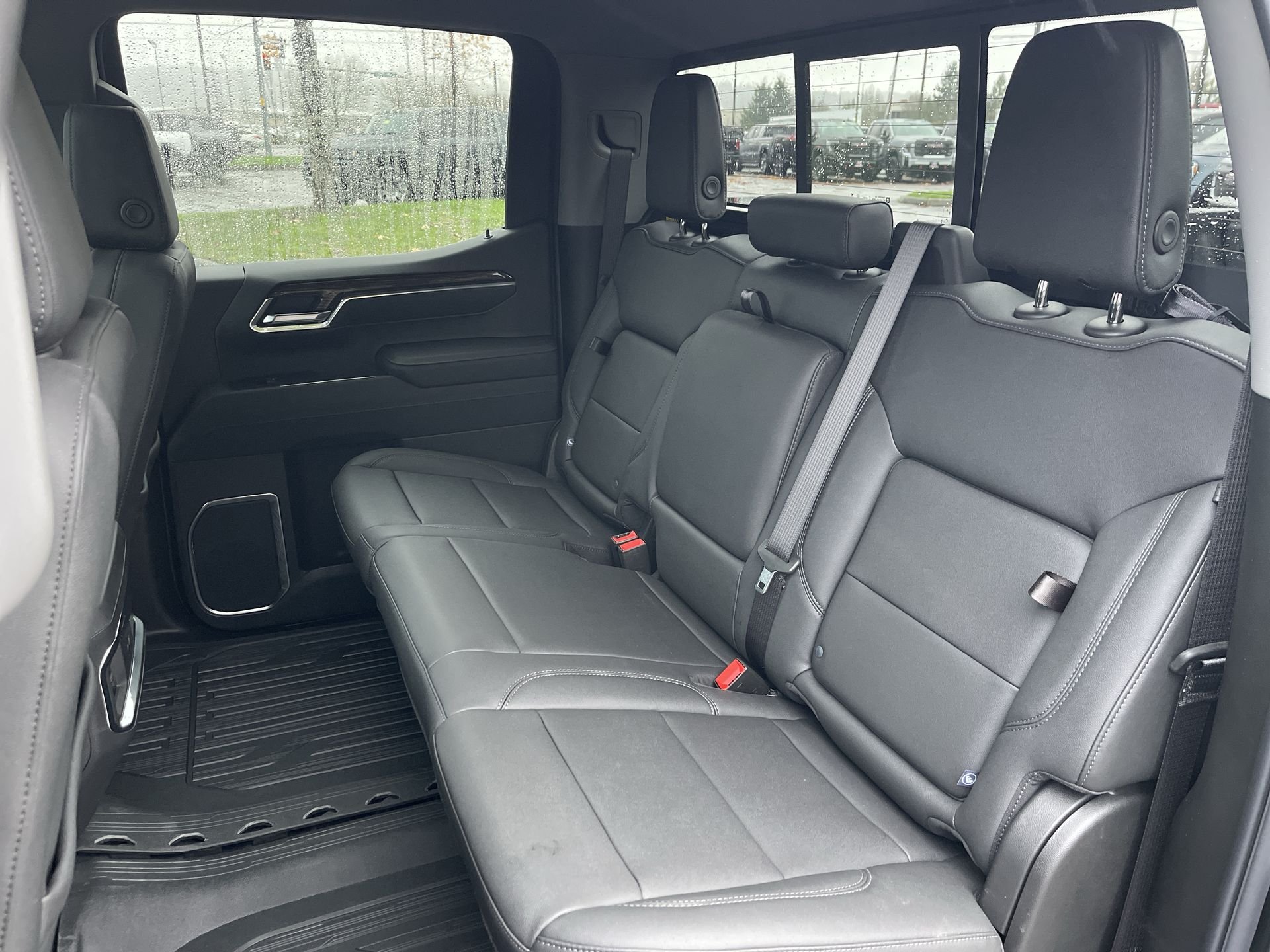 New 2026 Onyx Black GMC Elevation image 61