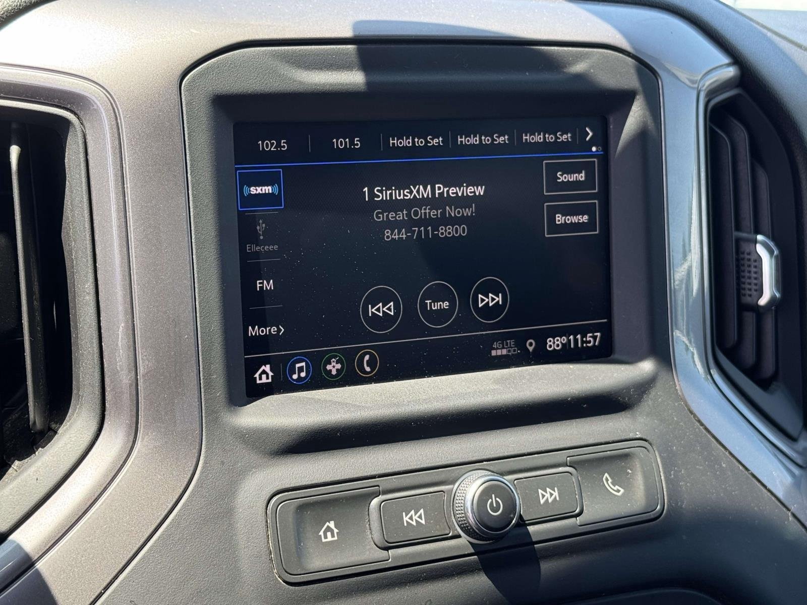 Used 2022 Silver Ice Metallic Chevrolet Custom image 3