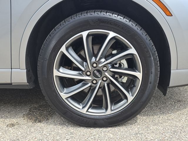 Used 2024 Silver Lincoln Grand Touring image 41