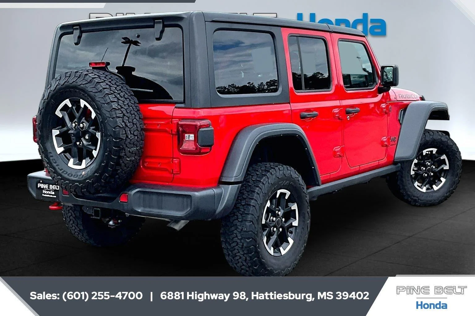 Used 2025 Firecracker Red Clearcoat Jeep Rubicon image 11