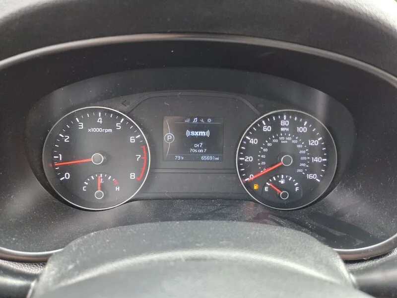 Used 2017 Snow White Pearl KIA EX FWD image 23