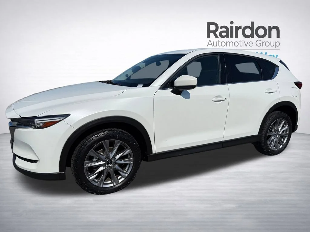 Used 2021 Snowflake White Pearl Mica Mazda Grand Touring image 3