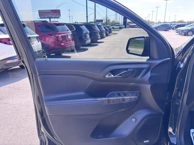 Used 2023 Black GMC Denali image 12