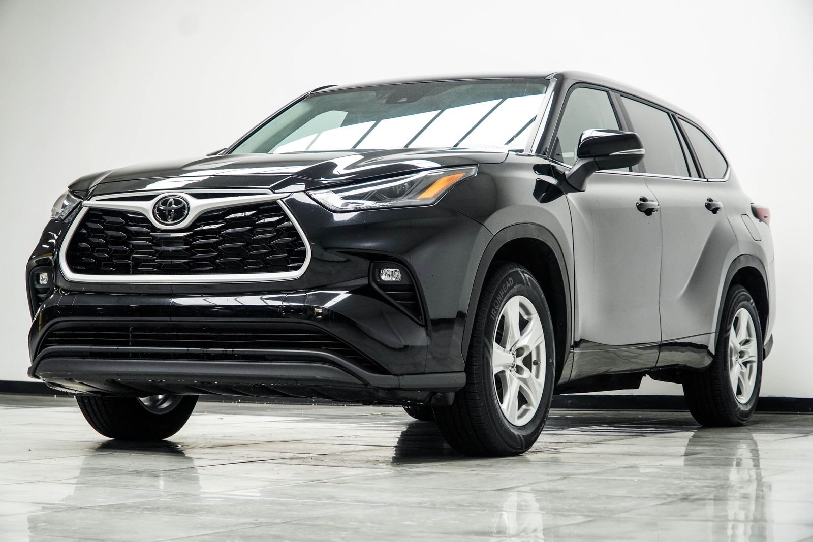 Used 2025 Black Toyota LE image 9