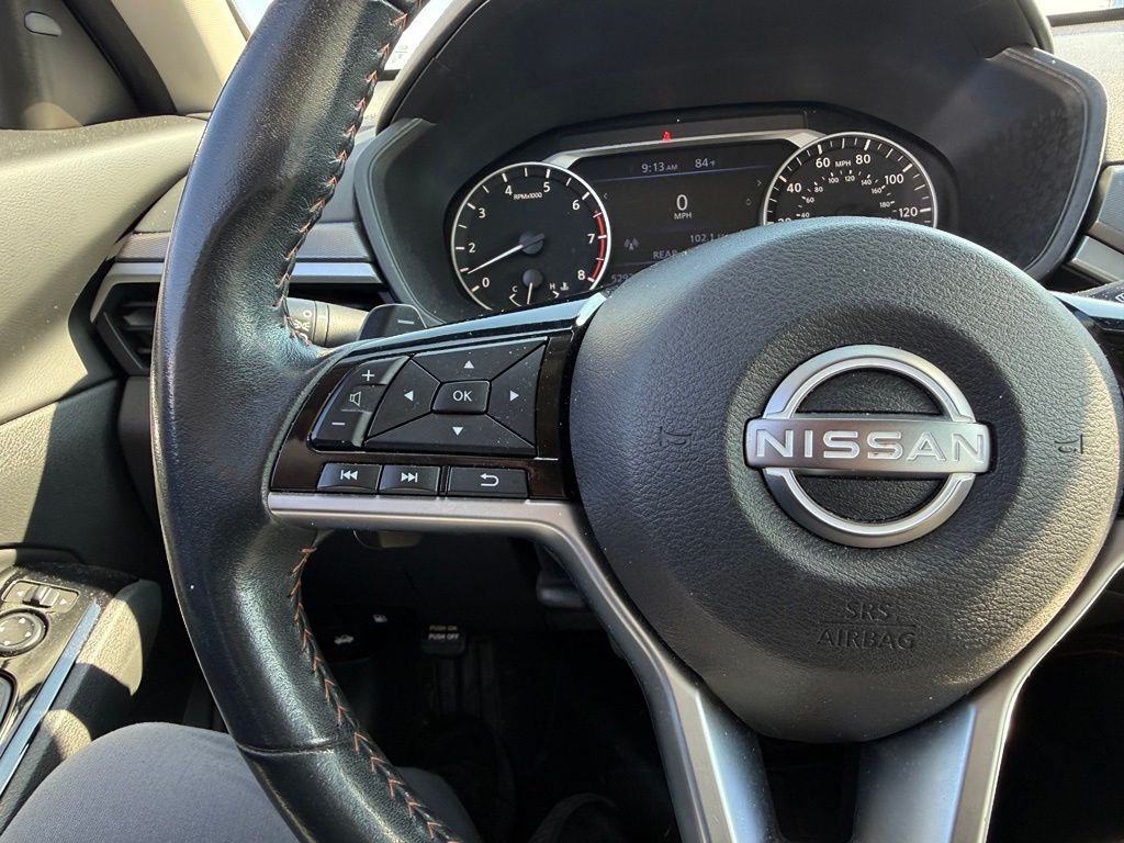 Used 2024 Blue Nissan 2.5 SR image 11