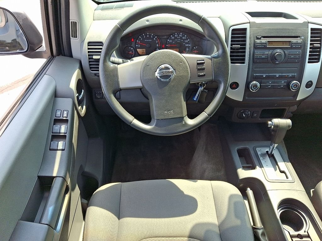 Used 2011 Black Nissan S image 13