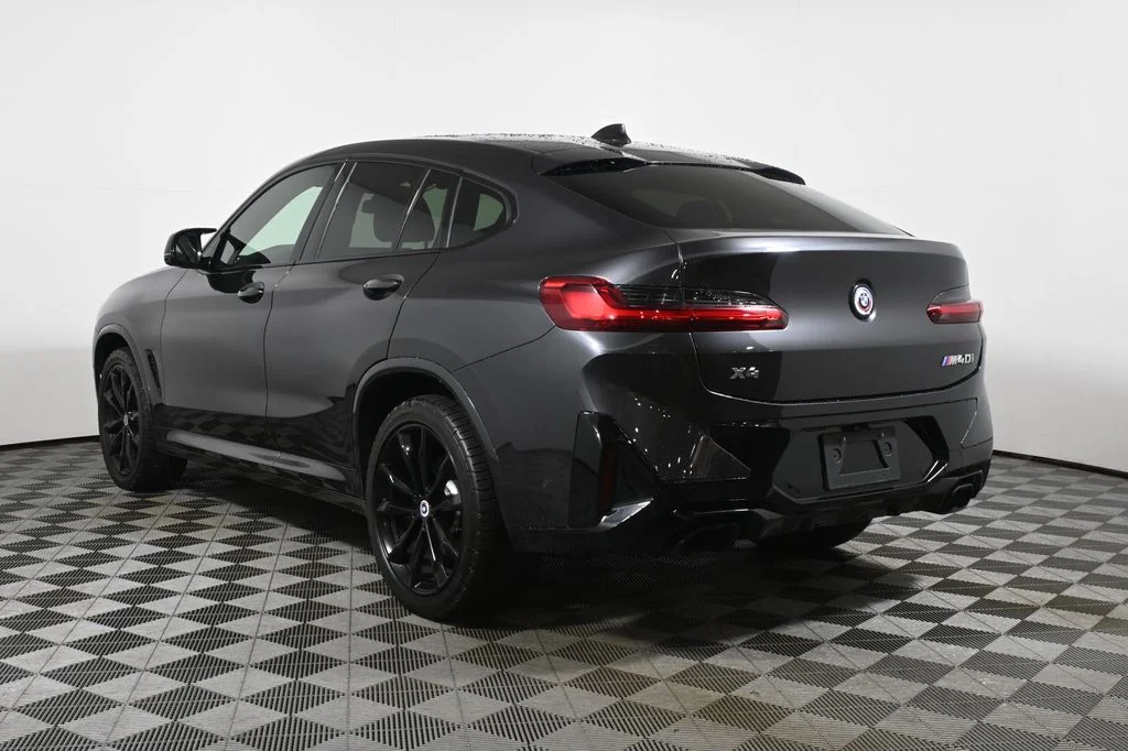 Used 2023 Gray BMW M40i image 5