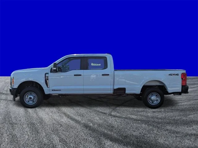 New 2026 Oxford White Ford F-250® XL image 7