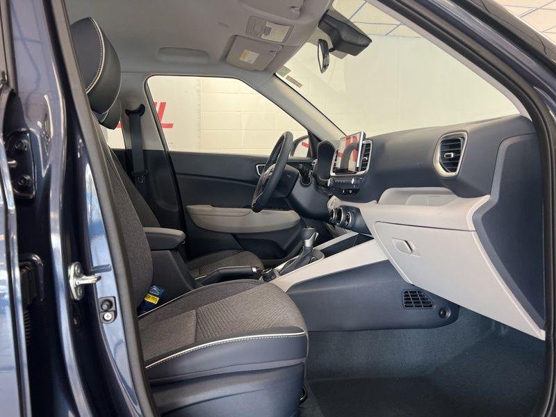 New 2026 White Hyundai SEL w/Two-Tone Roof image 11