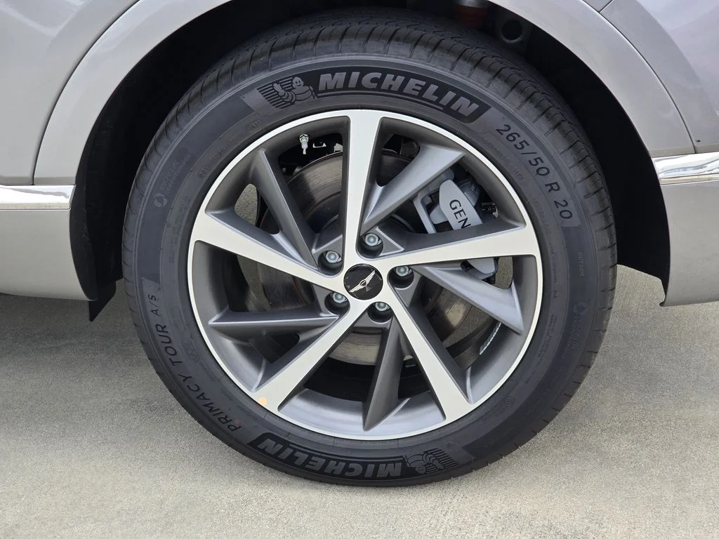 New 2027 Silver Genesis 2.5T Select image 5
