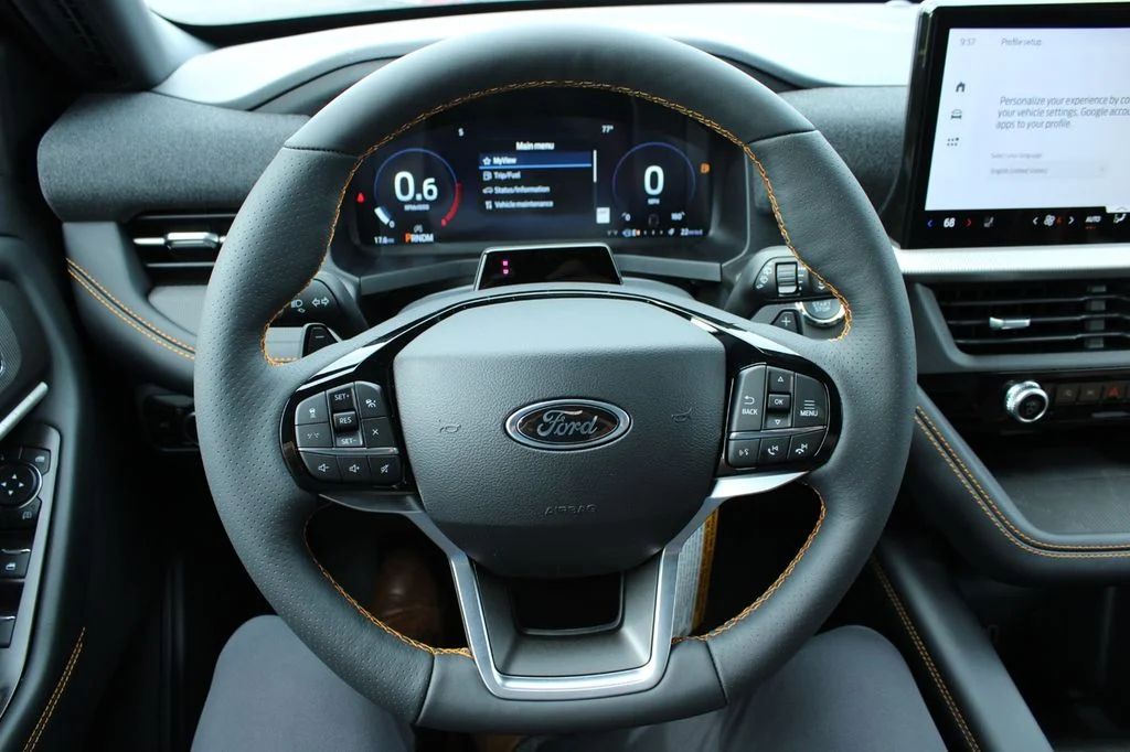New 2026 Agate Black Metallic Ford Tremor® image 41