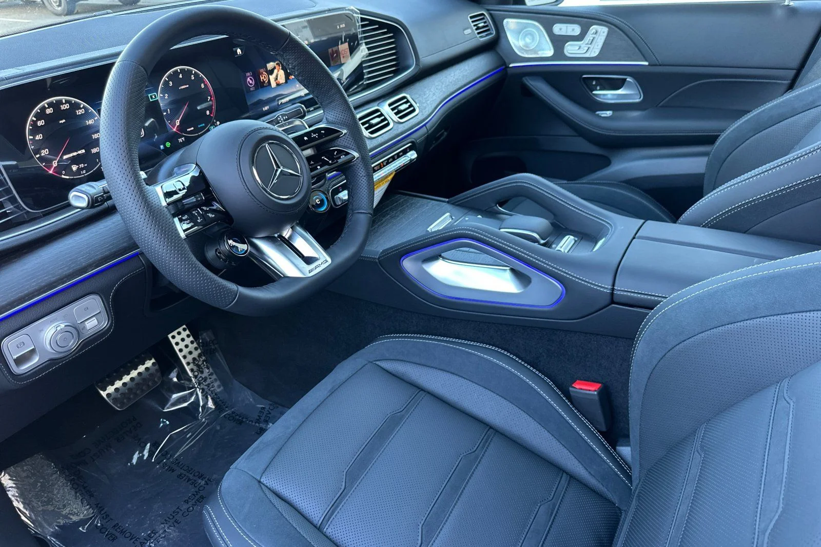 New 2026 Obsidian Black Metallic Mercedes-Benz GLE 53 AMG® image 8