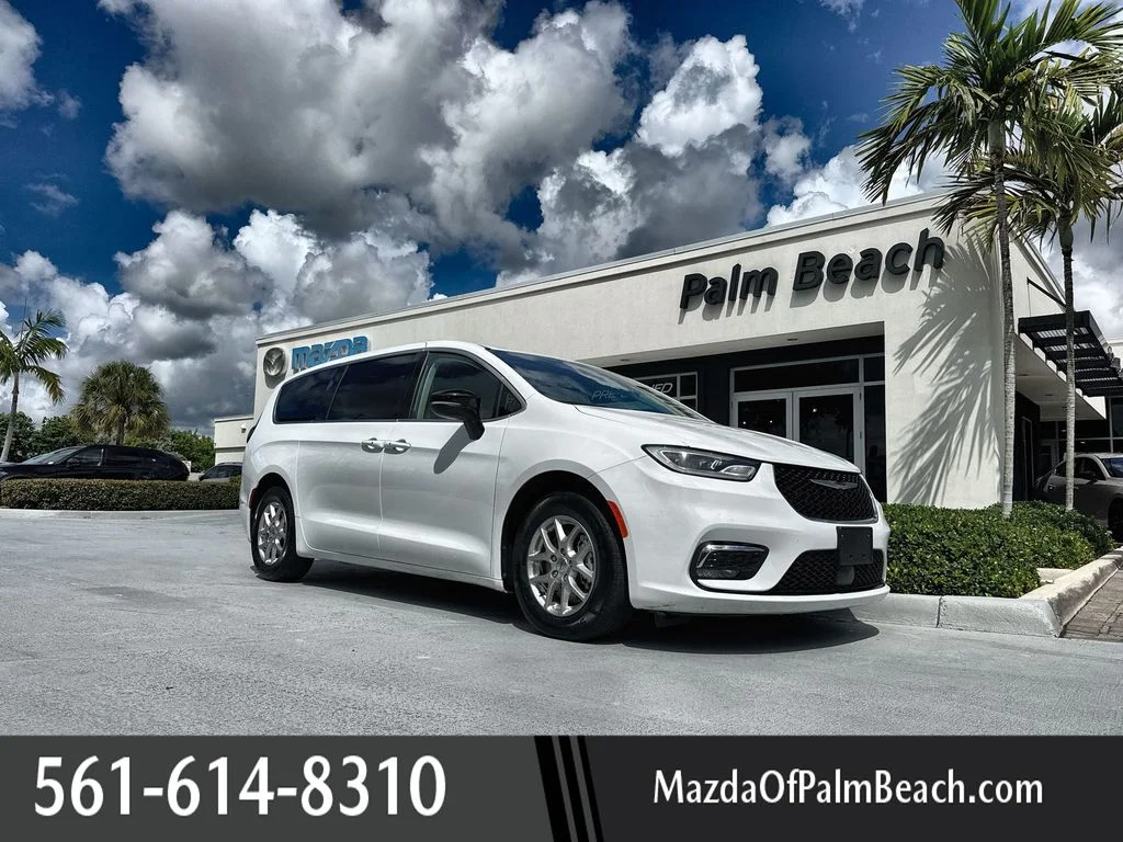 2024 Chrysler Pacifica
