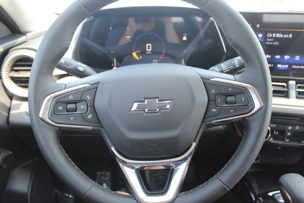 New 2026 Cacti Green Chevrolet ACTIV image 17