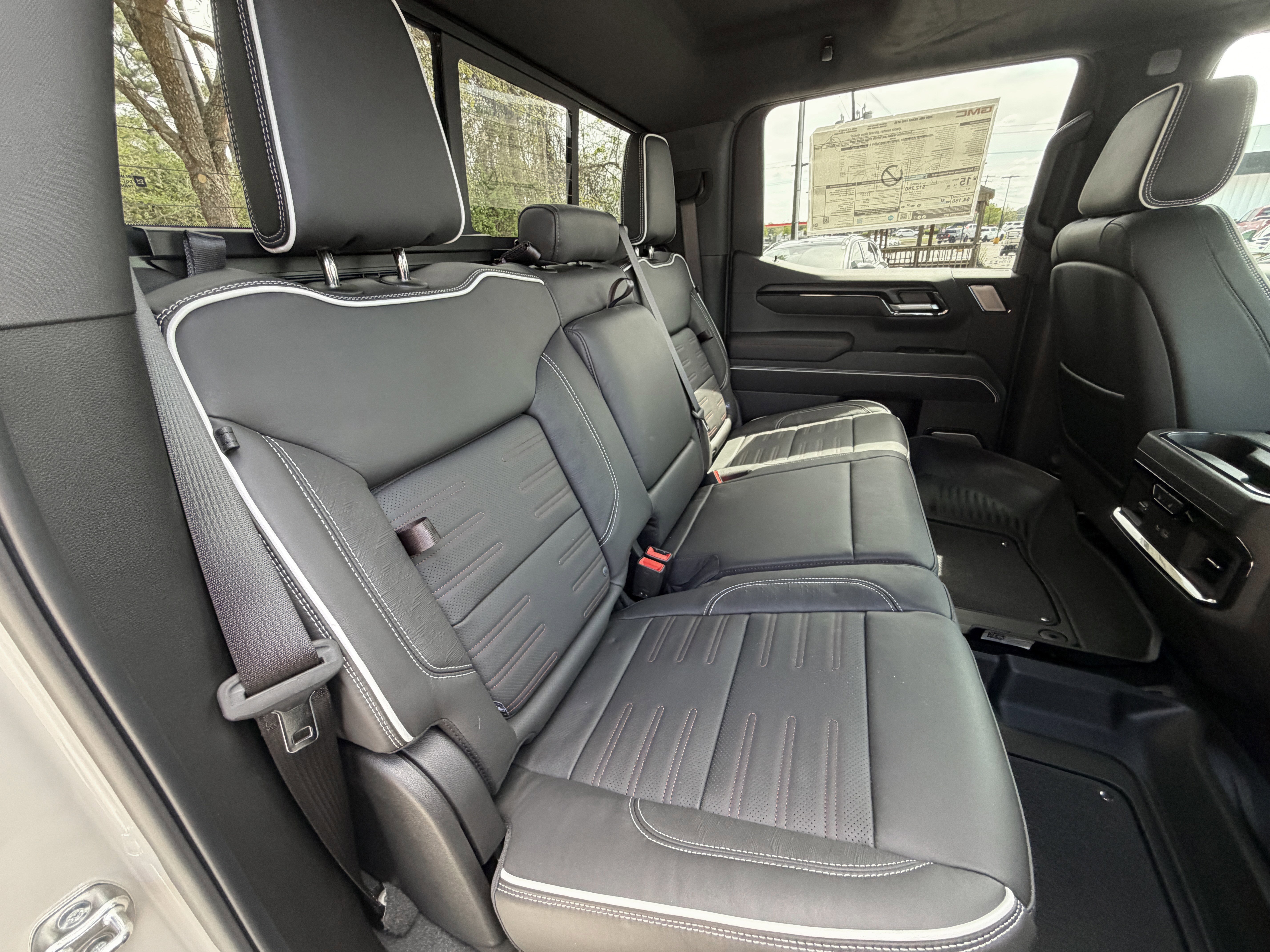 2026 GMC Sierra 1500 AT4X - Photo 29