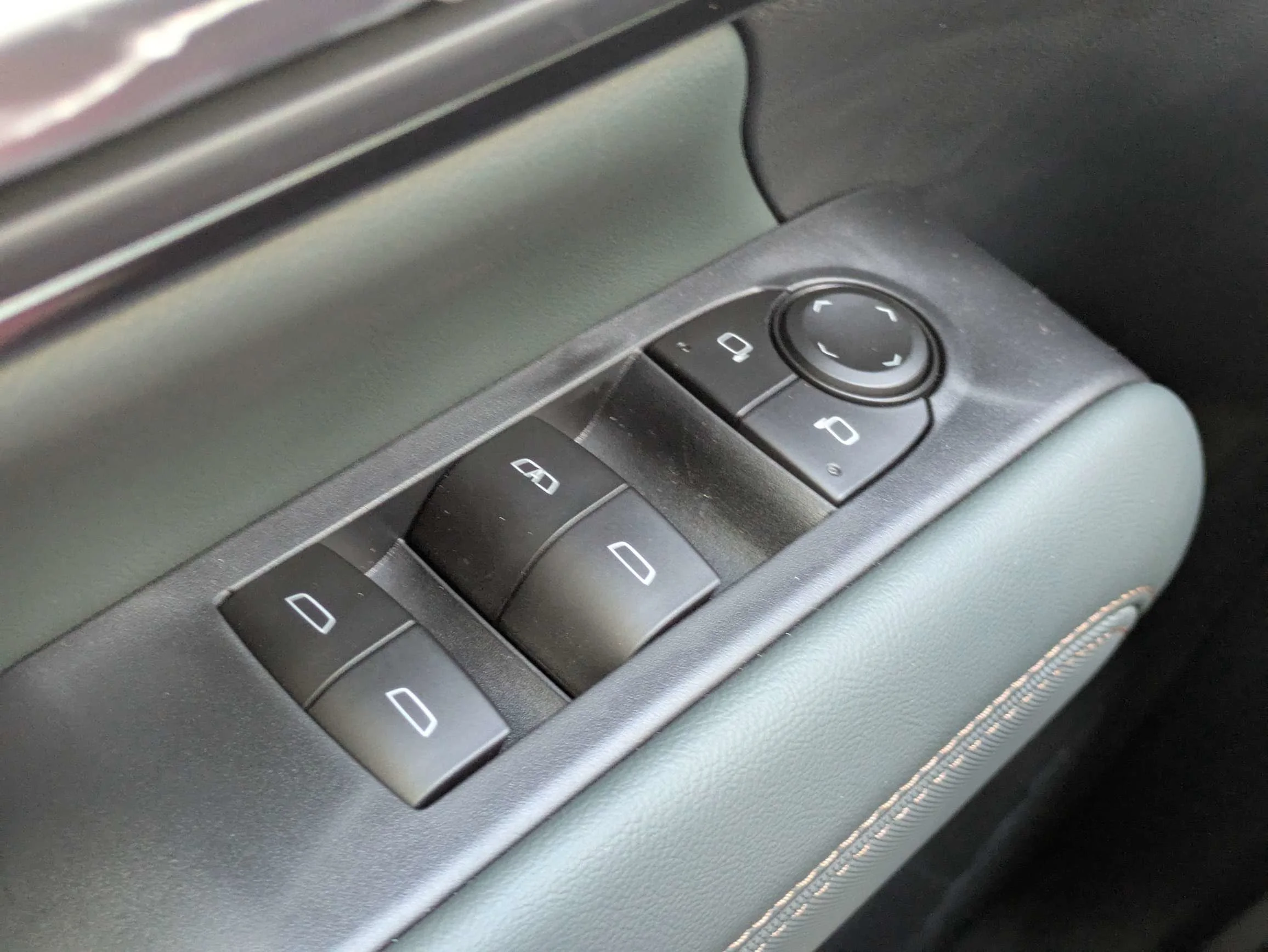 2026 GMC Terrain AT4 - Photo 24