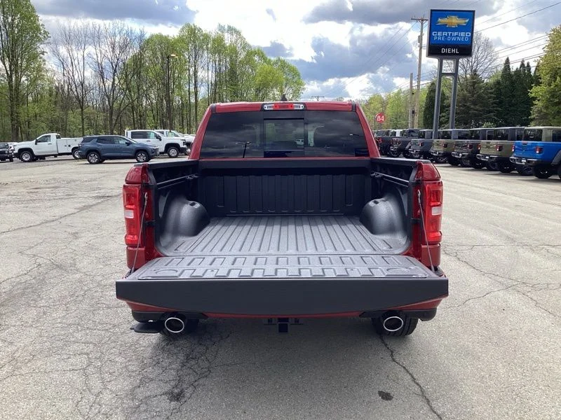 New 2026 Molten Red Pearl-Coat Exterior Paint RAM Laramie image 16
