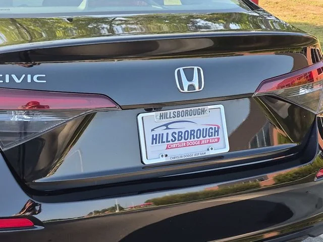 Used 2025  Honda LX image 22