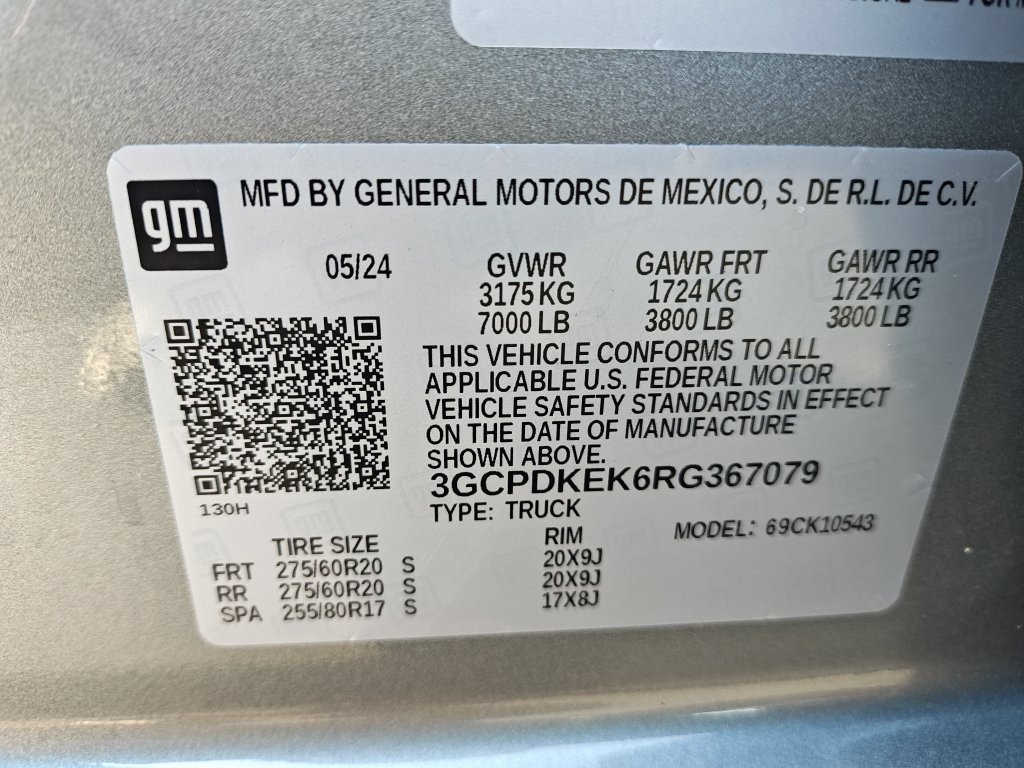 Used 2024 Gray Chevrolet LT image 26