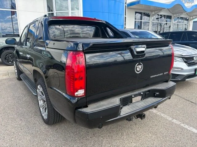 Used 2007 Black Raven Cadillac Base image 5