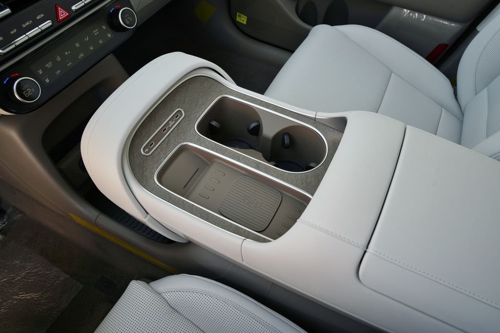 New 2026 Abyss Black Pearl Hyundai SEL Premium image 51