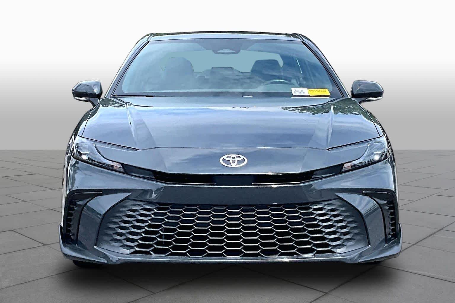 Used 2026 UNDERGROUND Toyota SE image 4
