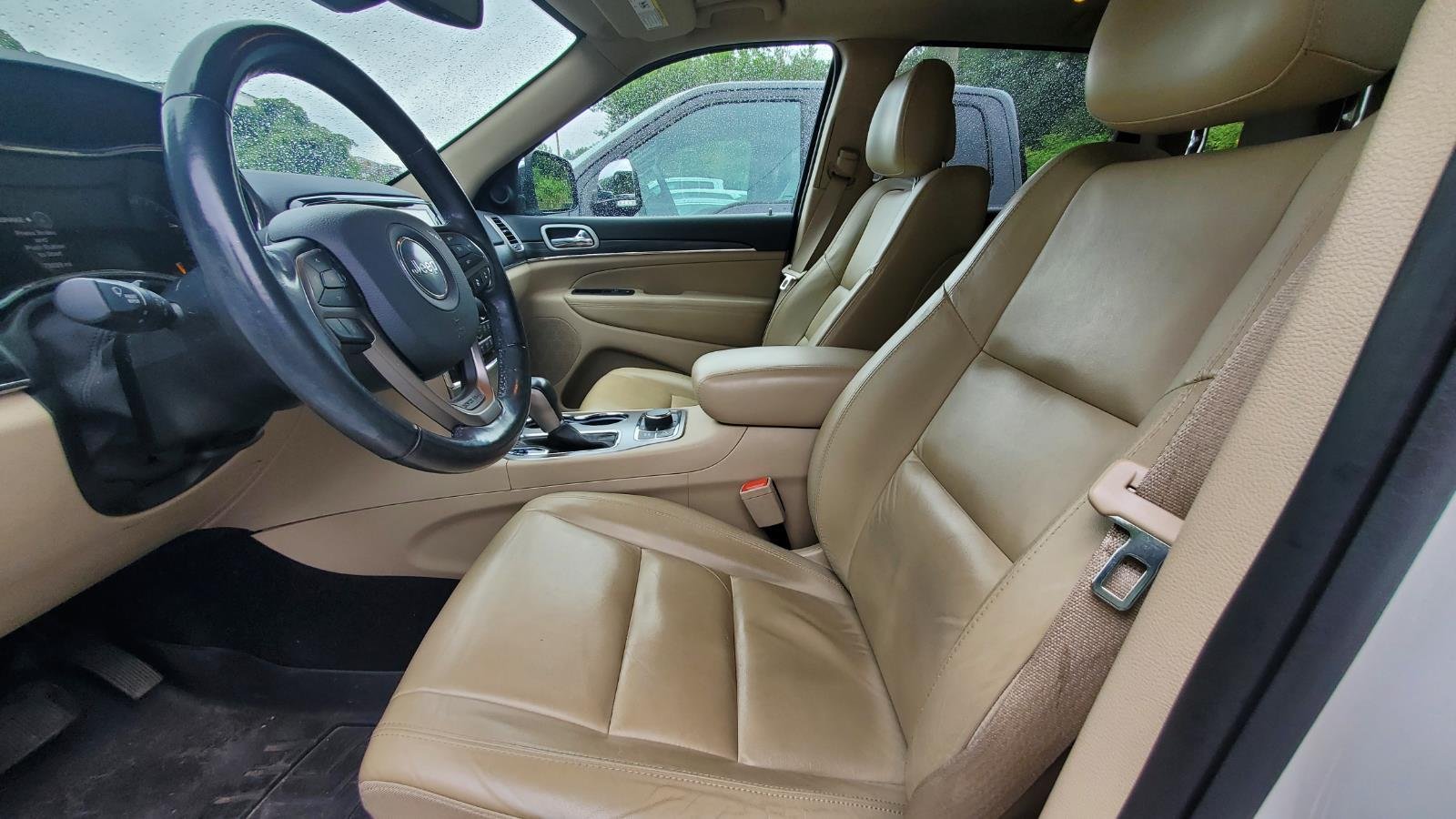 Used 2020 Bright White Clearcoat Jeep Limited image 3