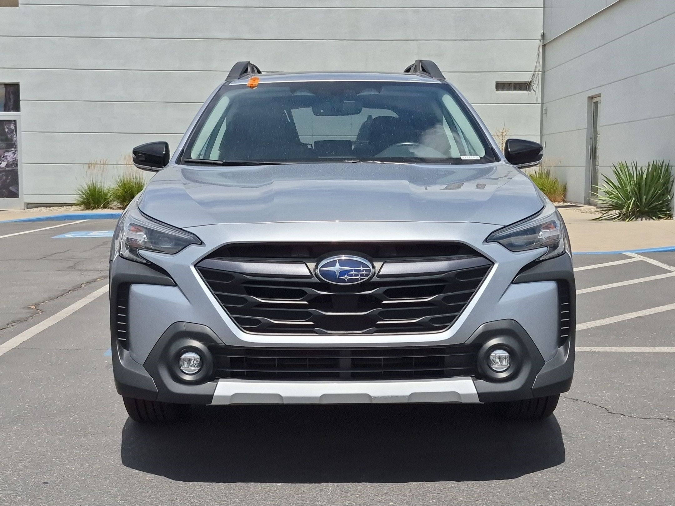 Used 2023 Ice Silver Metallic Subaru Limited XT image 9