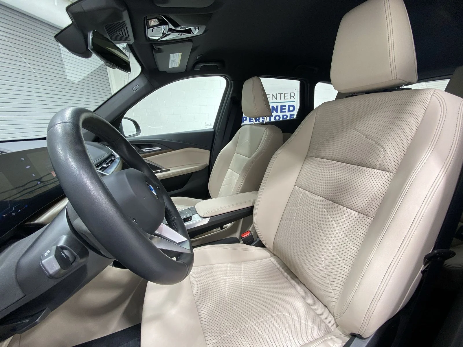 2025 BMW X1 28i - Photo 11