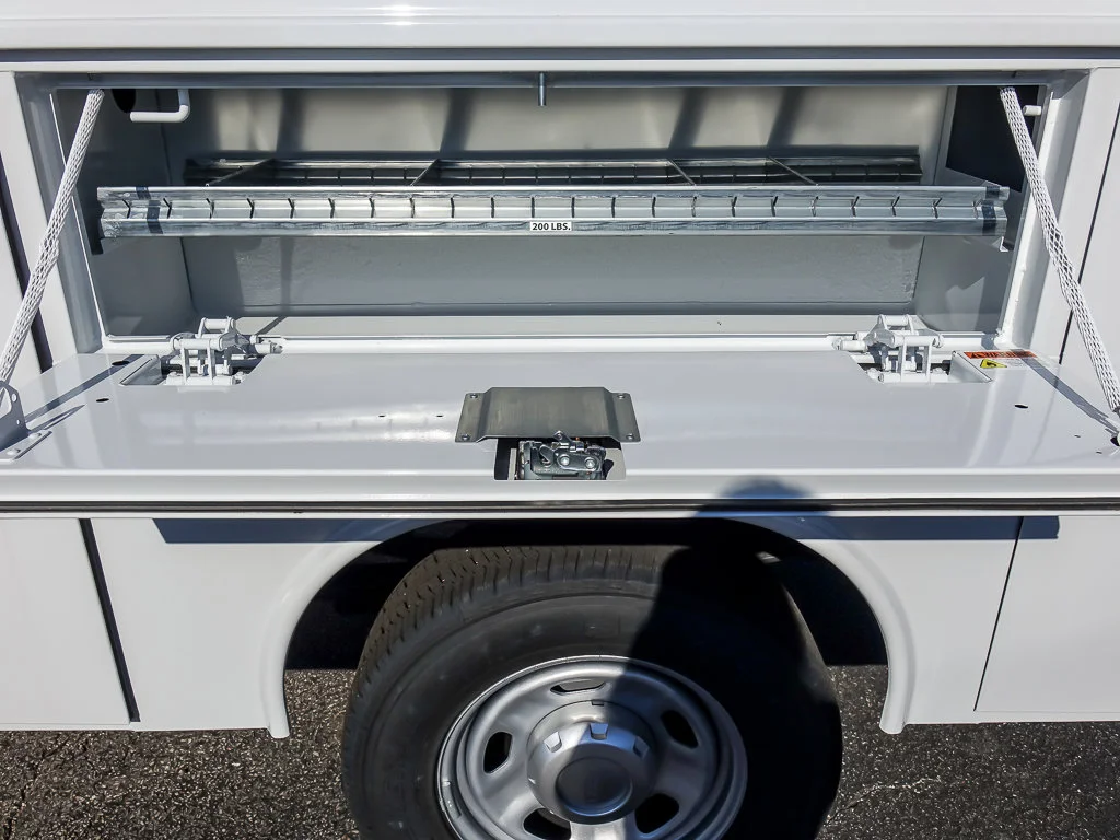New 2026 Oxford White Ford XL image 30