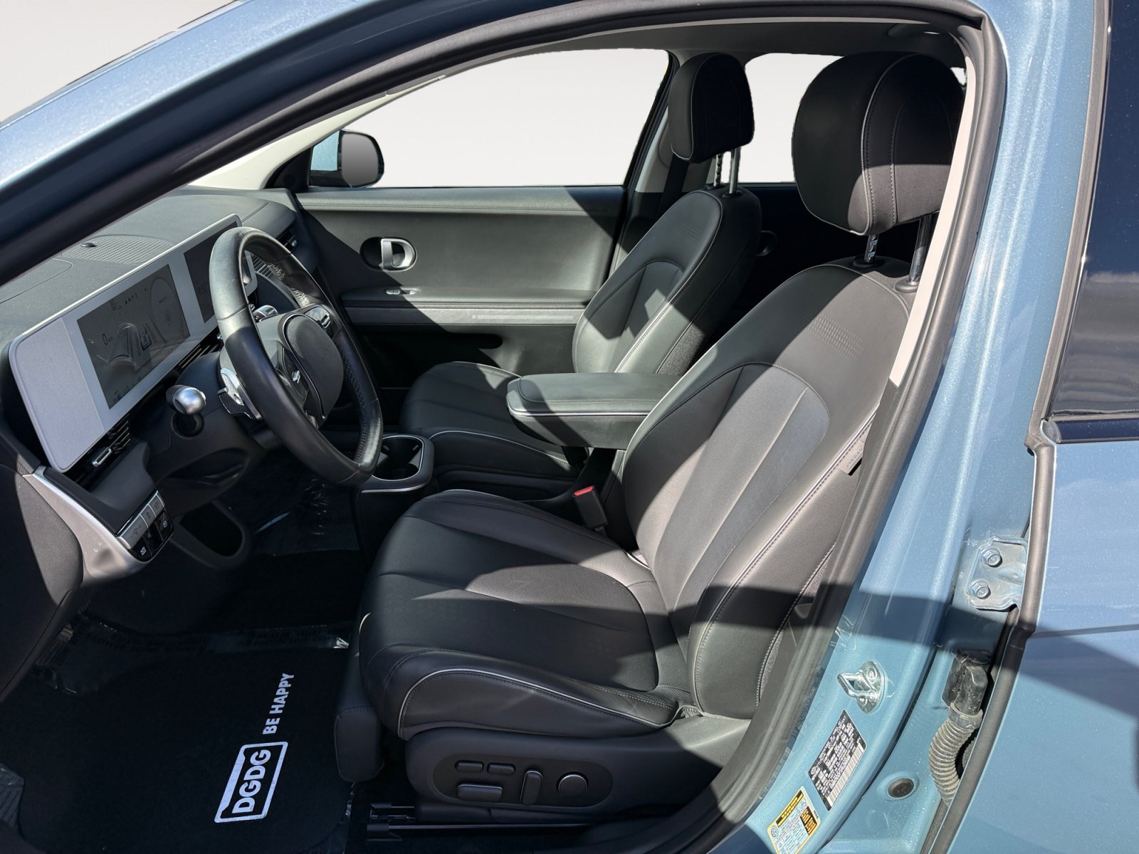 Used 2024 Blue Hyundai Limited image 10