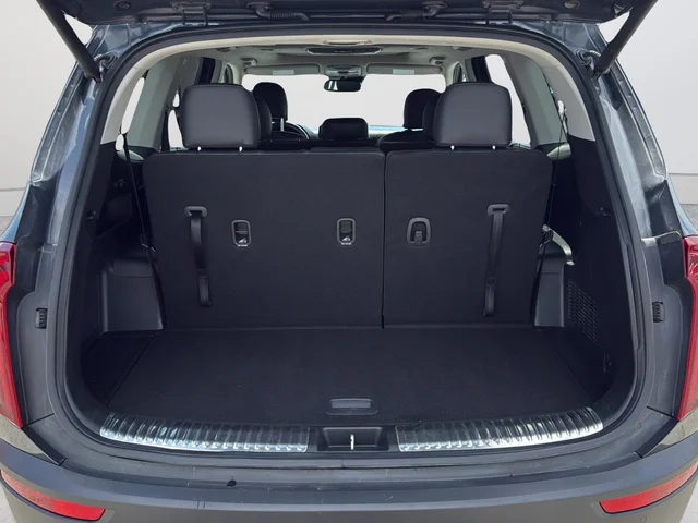 Used 2021 Gray Kia SX image 35