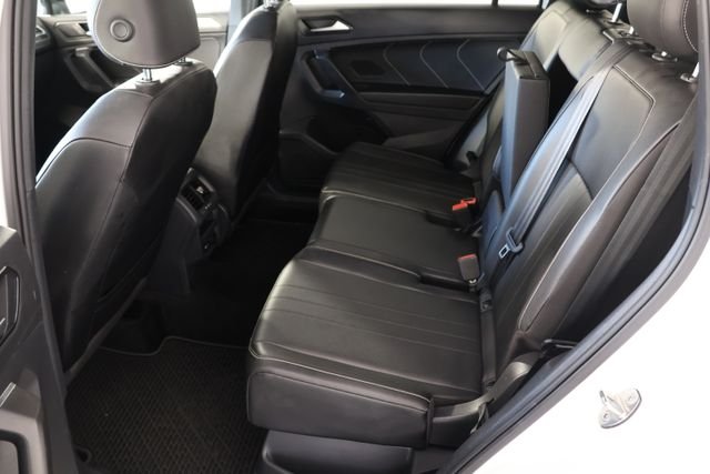 Used 2022 White Volkswagen 2.0T SE R-Line Black image 21